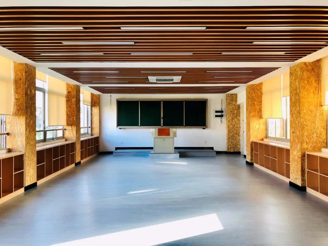 美术专用教室.jpg